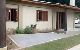 Casa da Fonte 3q Quartos no Vale dos Vinhedos